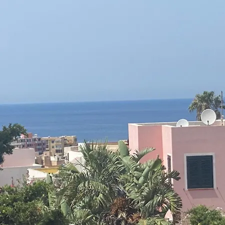 Azzurra's House Apartment Pantelleria